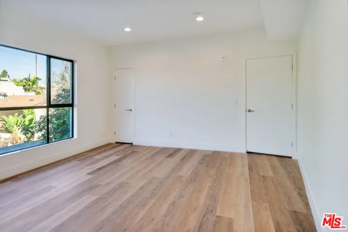 2465 Purdue Avenue 401, Los Angeles, California 90064