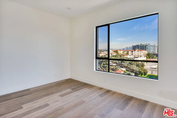 2465 Purdue Avenue 401, Los Angeles, California 90064