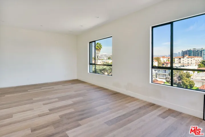 2465 Purdue Avenue 401, Los Angeles, California 90064