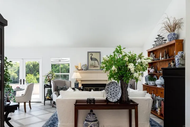 1242 Via Apuesto, San Marcos, California 92078