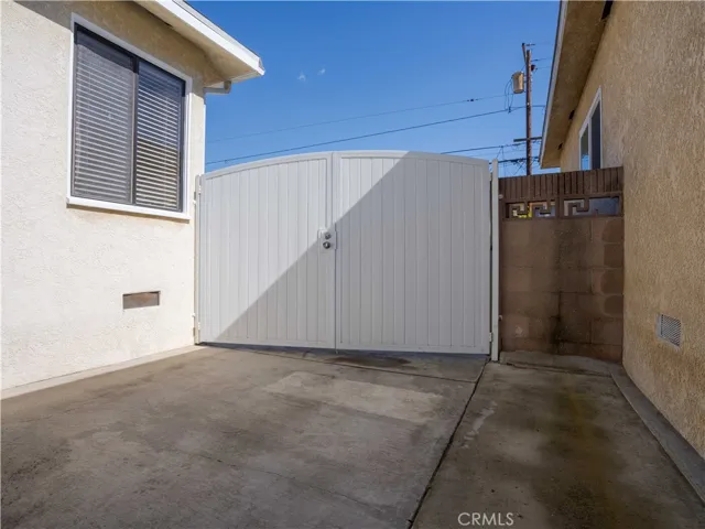 5722 Coldbrook Avenue, Lakewood, California 90713