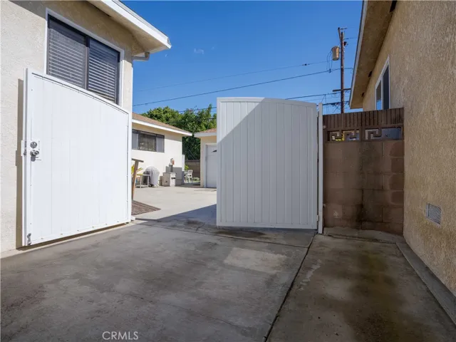 5722 Coldbrook Avenue, Lakewood, California 90713