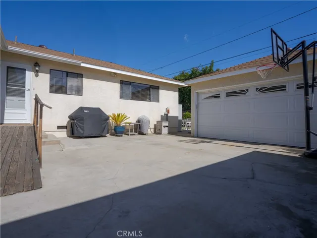 5722 Coldbrook Avenue, Lakewood, California 90713