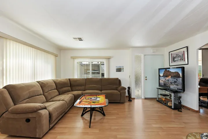 007_Living Room 493 alle Madrigal