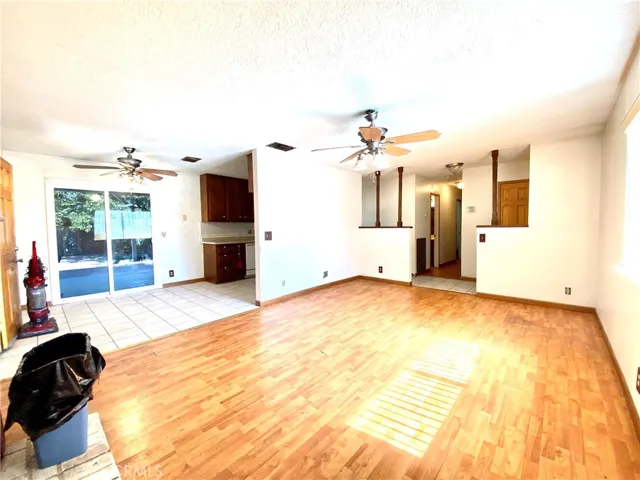 12751 Running Deer Road, Apple Valley, California 92308