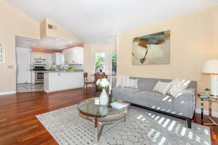 14133 Rio Court, Poway, California 92064