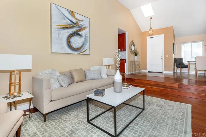 14133 Rio Court, Poway, California 92064