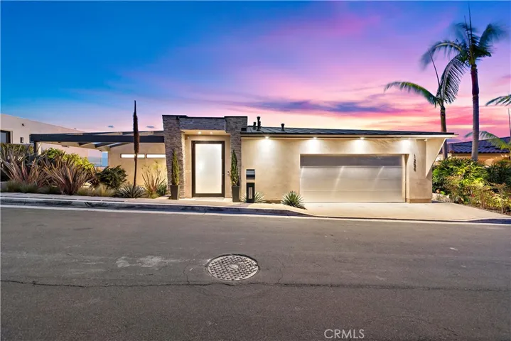 1284 Anacapa Way, Laguna Beach, California 92651