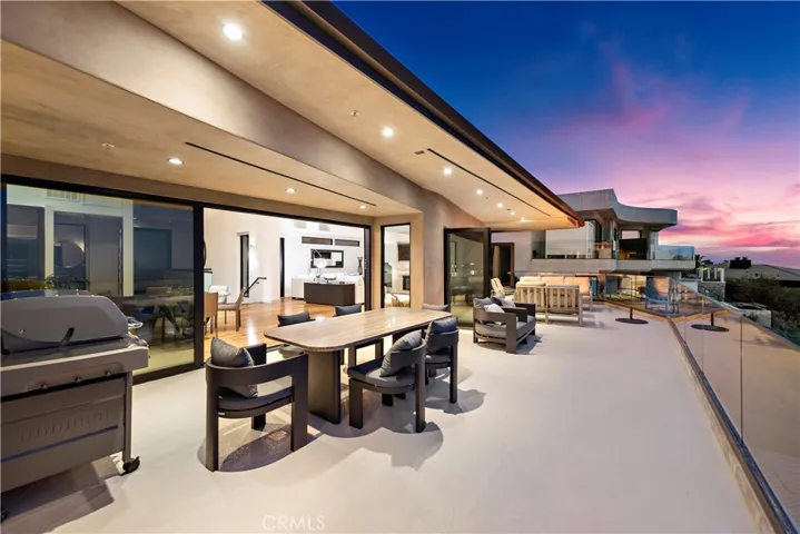 1284 Anacapa Way, Laguna Beach, California 92651