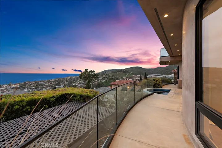 1284 Anacapa Way, Laguna Beach, California 92651