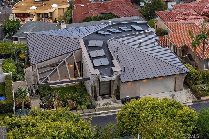 1284 Anacapa Way, Laguna Beach, California 92651