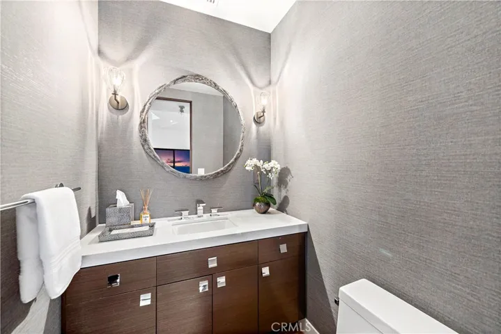 1284 Anacapa Way, Laguna Beach, California 92651