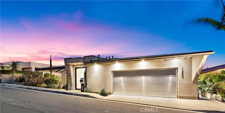 1284 Anacapa Way, Laguna Beach, California 92651
