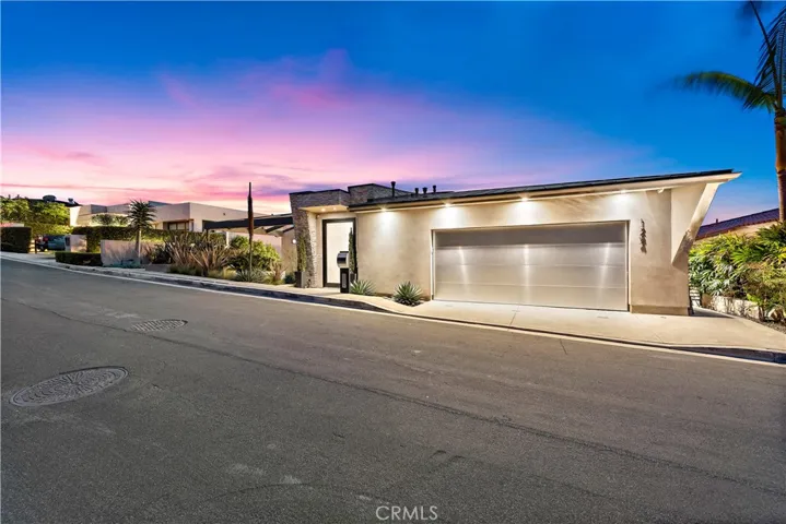 1284 Anacapa Way, Laguna Beach, California 92651