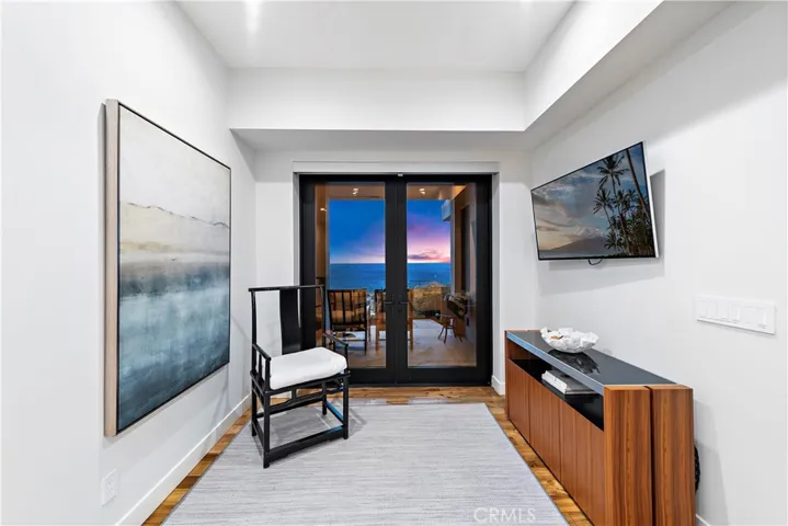1284 Anacapa Way, Laguna Beach, California 92651