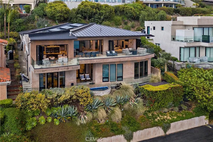 1284 Anacapa Way, Laguna Beach, California 92651