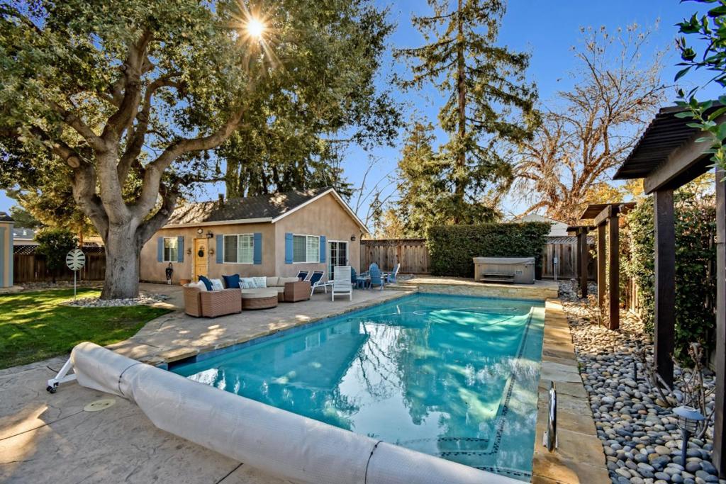 433 Daniel Way, California home-pic-5