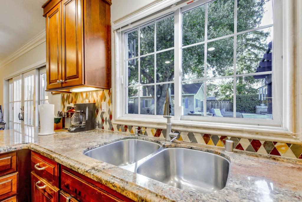 433 Daniel Way, California home-pic-15