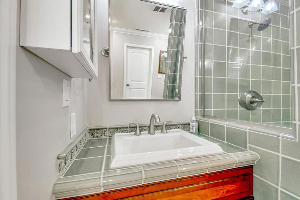 433 Daniel Way, California home-pic-25