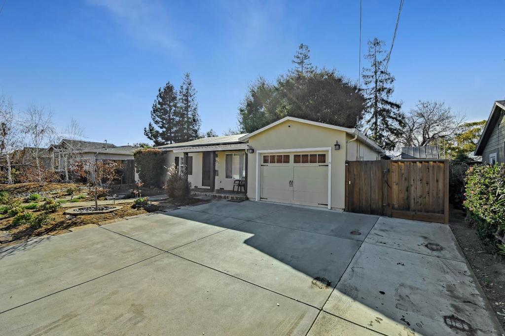 433 Daniel Way, California home-pic-2