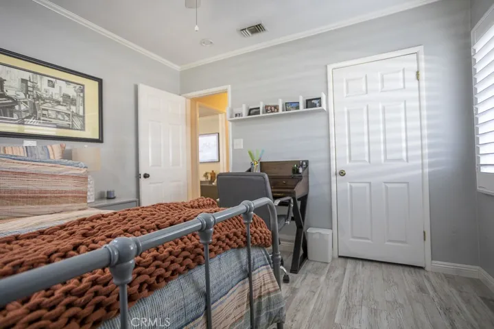 4653 Hackett Avenue, Lakewood, California 90713