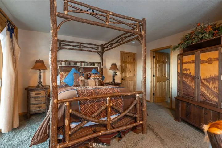 383 Springhill Place, Big Bear, California 92315
