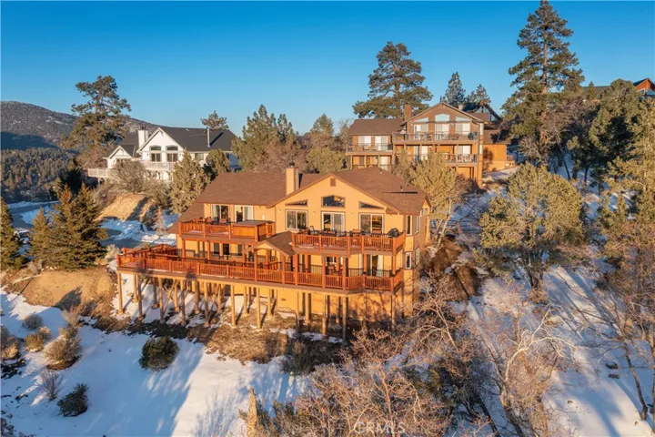 383 Springhill Place, Big Bear, California 92315