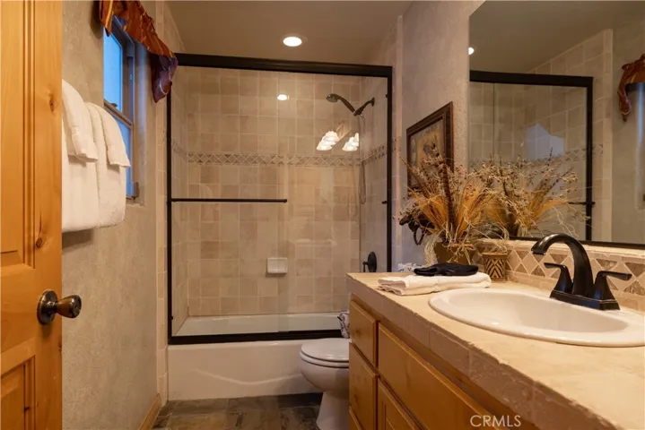 383 Springhill Place, Big Bear, California 92315