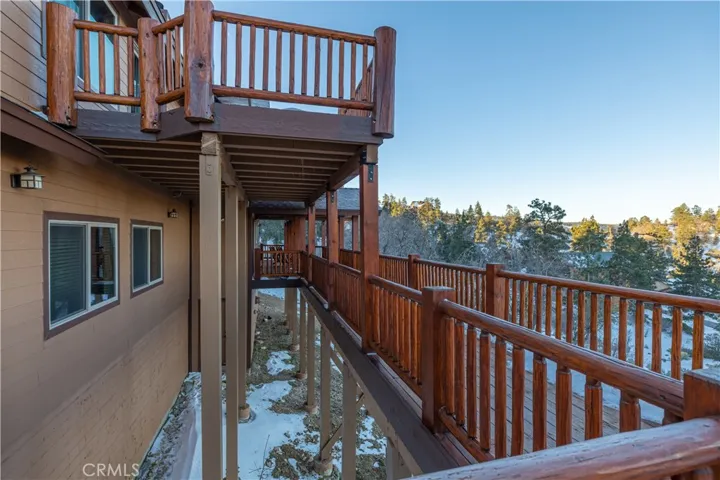 383 Springhill Place, Big Bear, California 92315