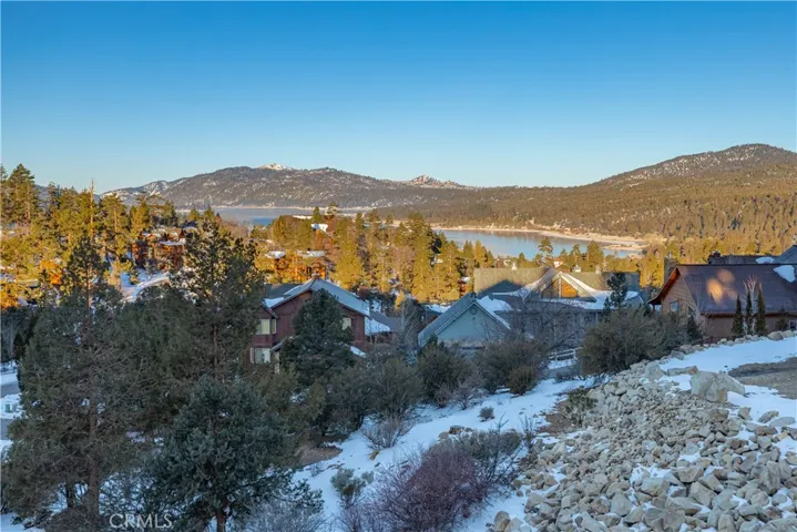 383 Springhill Place, Big Bear, California 92315