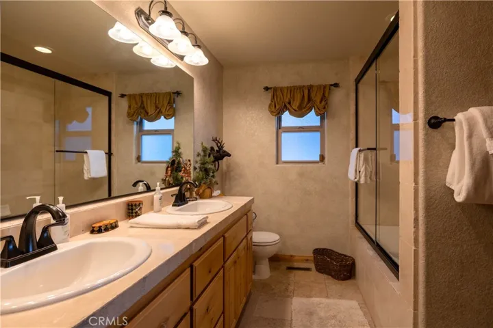 383 Springhill Place, Big Bear, California 92315