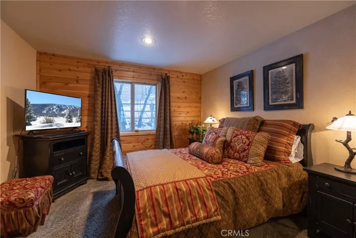 383 Springhill Place, Big Bear, California 92315