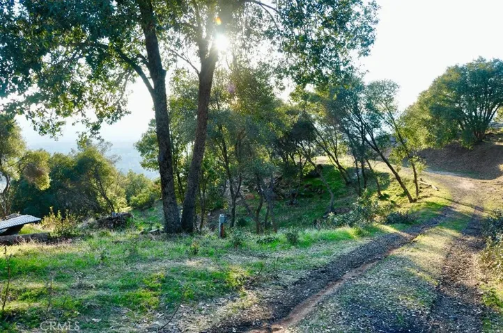 5801 Illilouette Falls Street, Mariposa, California 95338