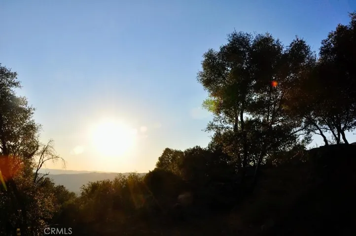 5801 Illilouette Falls Street, Mariposa, California 95338