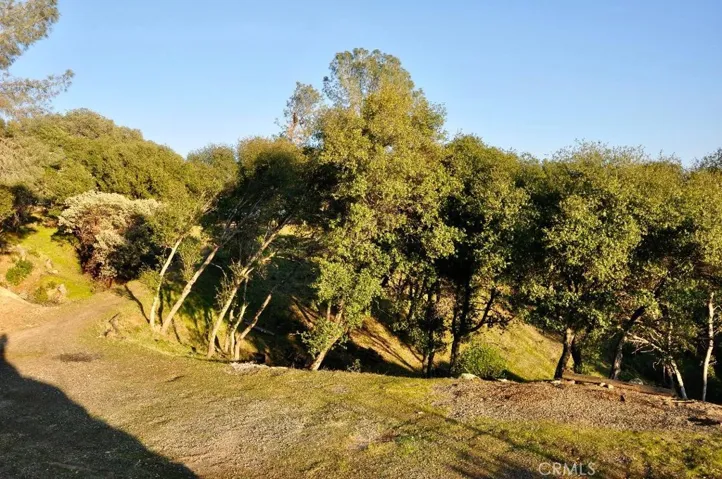 5801 Illilouette Falls Street, Mariposa, California 95338