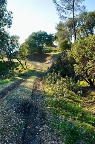5801 Illilouette Falls Street, Mariposa, California 95338