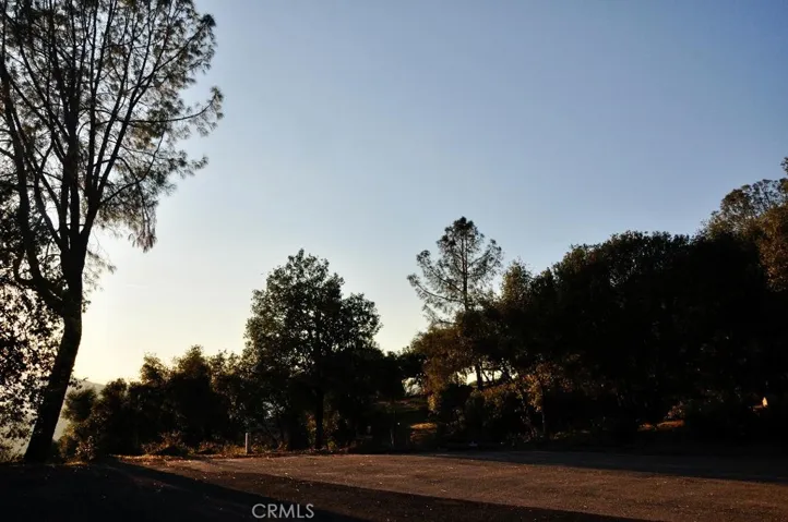 5801 Illilouette Falls Street, Mariposa, California 95338