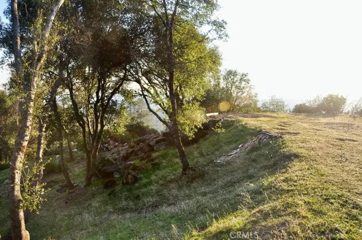 5801 Illilouette Falls Street, Mariposa, California 95338