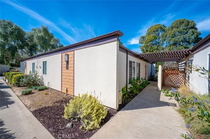 1186 Oceanaire Drive, San Luis Obispo, California 93405