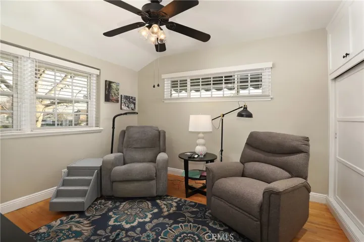 Corner Bedroom (2)