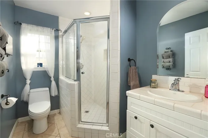 Secondary Bath Main Floor