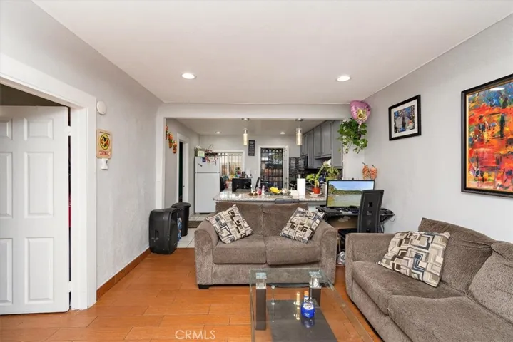 531 W 88th Place, Los Angeles, California 90044
