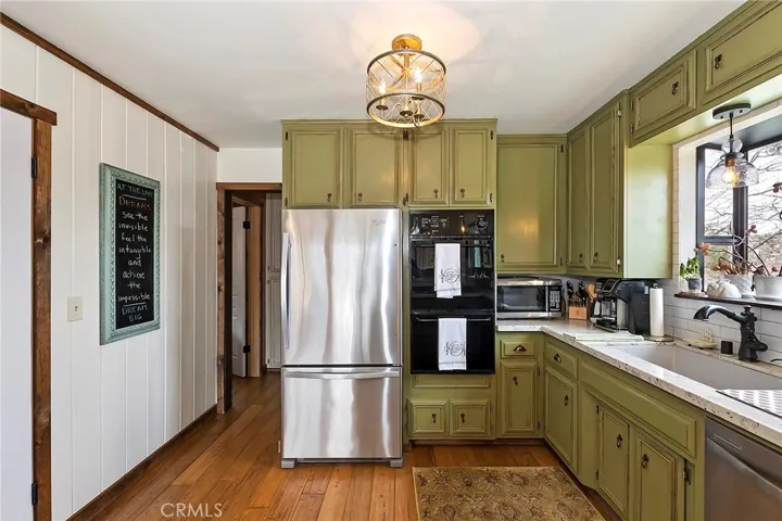 821 Talisman Lane, Lake Arrowhead, California 92352
