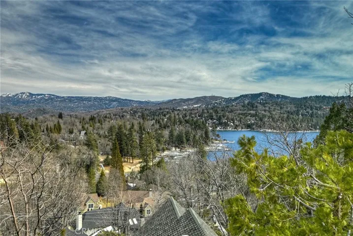 821 Talisman Lane, Lake Arrowhead, California 92352