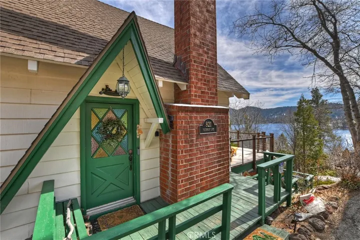 821 Talisman Lane, Lake Arrowhead, California 92352
