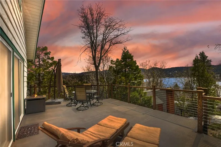 821 Talisman Lane, Lake Arrowhead, California 92352