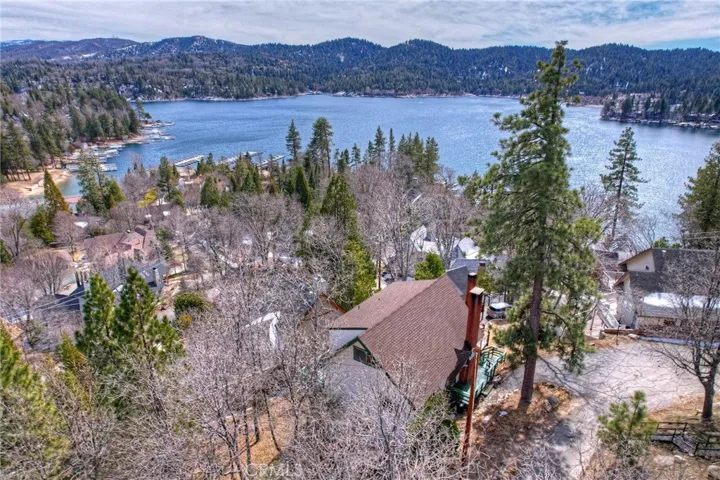 821 Talisman Lane, Lake Arrowhead, California 92352