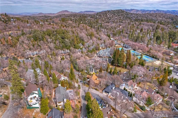 821 Talisman Lane, Lake Arrowhead, California 92352