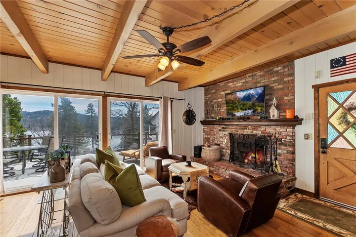 821 Talisman Lane, Lake Arrowhead, California 92352