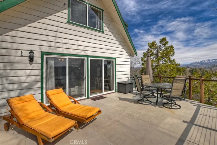 821 Talisman Lane, Lake Arrowhead, California 92352